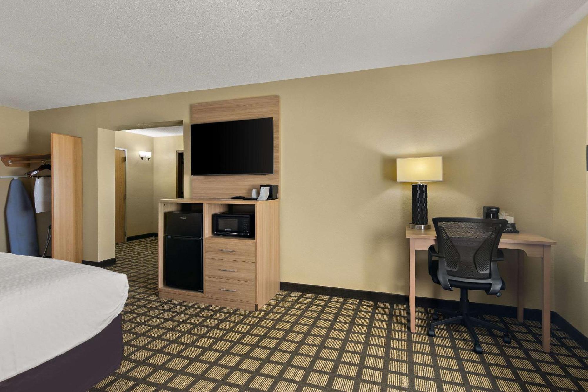 Clarion Pointe Bloomington-Normal Near I-55 And University Exteriér fotografie