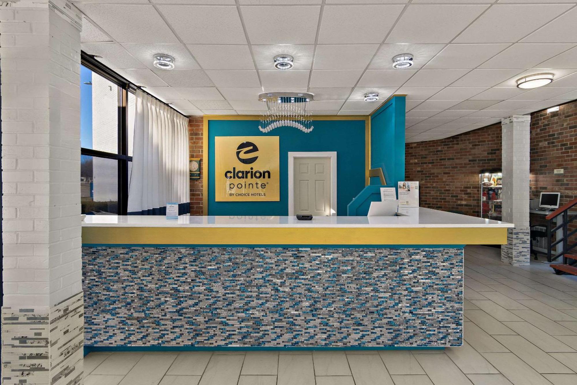 Clarion Pointe Bloomington-Normal Near I-55 And University Exteriér fotografie